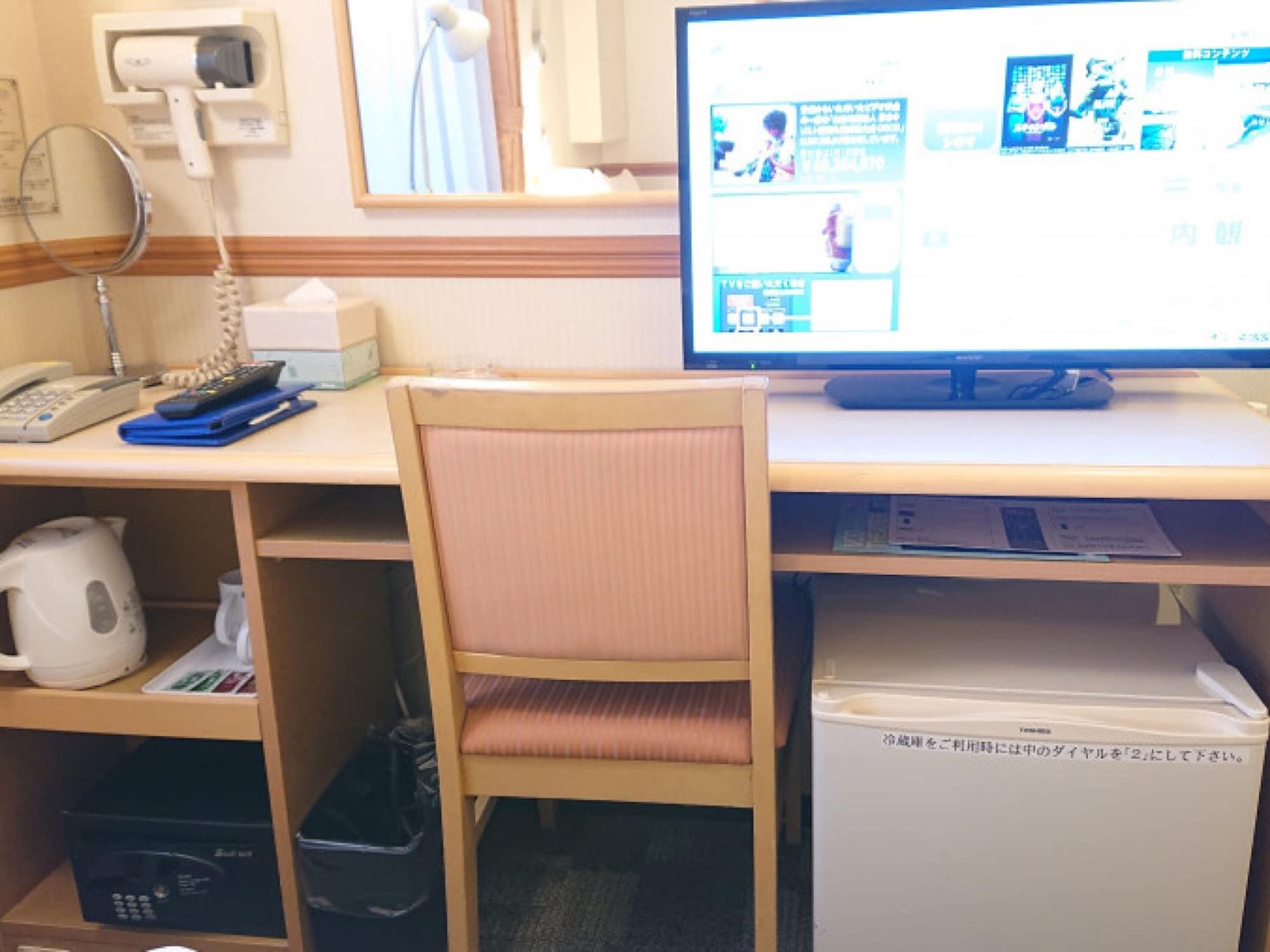 Toyoko Inn Tokyo Eki Shin Ohashi Mae Екстер'єр фото
