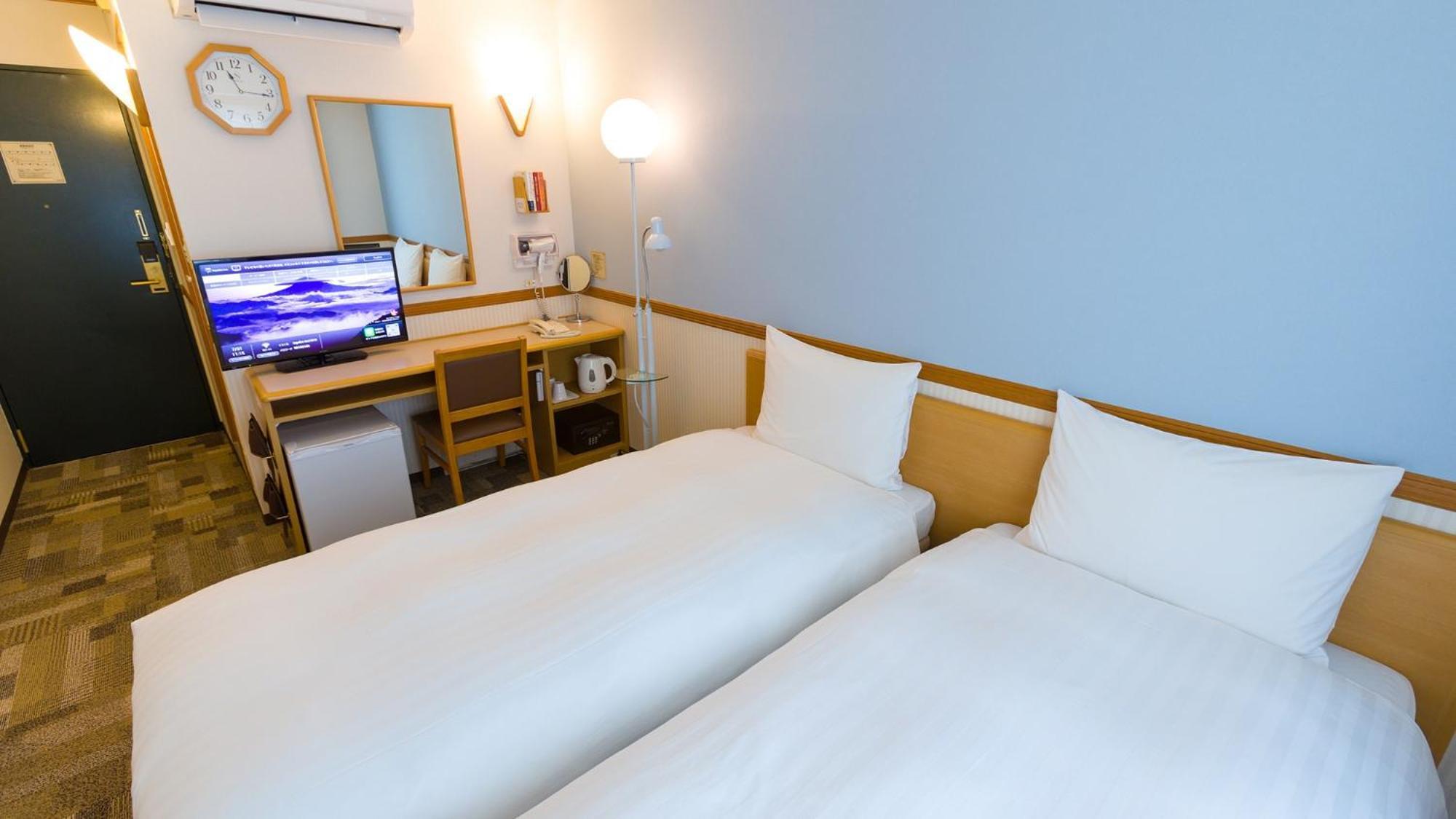 Toyoko Inn Tokyo Eki Shin Ohashi Mae Номер фото